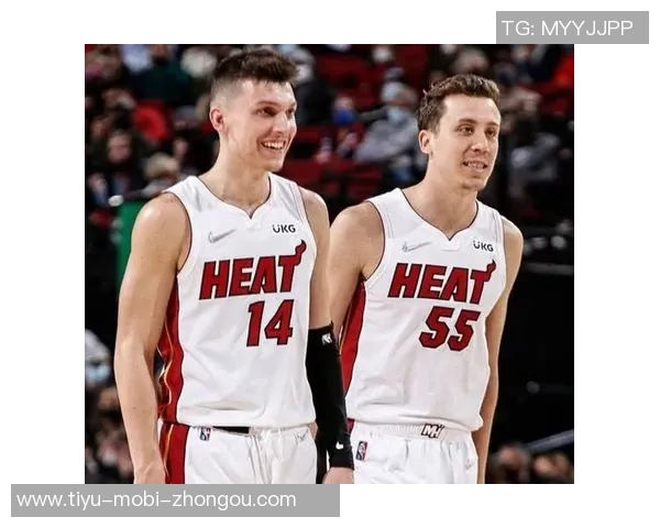 希罗回忆与邓罗的合作时光称其为最杰出的射手之一 希罗回忆与邓罗的合作时光称其为最杰出的射手之一