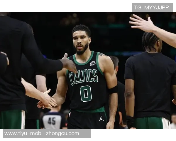 帕金斯谈塔图姆与文班亚马的联盟门面之争与未来潜力 帕金斯谈塔图姆与文班亚马的联盟门面之争与未来潜力