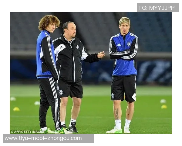 费迪南德回忆被托雷斯踩伤琼斯称阿扎尔防守难度极大 费迪南德回忆被托雷斯踩伤琼斯称阿扎尔防守难度极大