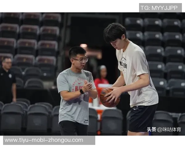 开拓者自媒体杨瀚森虽技术尚显稚嫩但未来发展潜力巨大令人期待