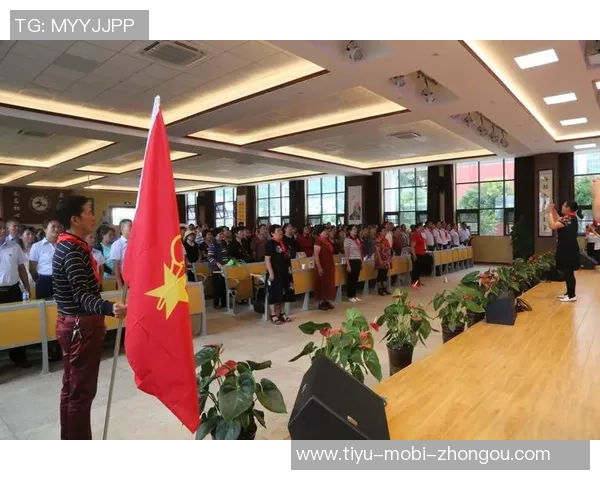 加兰赛后加练苦中作乐三分命中后大跳庆祝展现激情